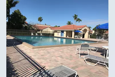 6551 NW 170th Ter, Hialeah, FL 33015 - Photo 3