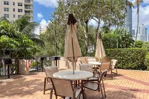 520 Brickell Key Dr, Miami, FL 33131 - Photo 33