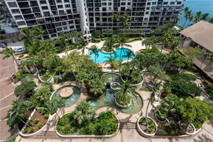 520 Brickell Key Dr, Miami, FL 33131 - Photo 31