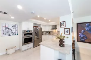 520 Brickell Key Dr, Miami, FL 33131 - Photo 11