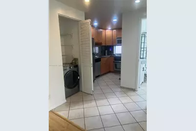 225 SE 16th Ave #8, Fort Lauderdale, FL 33301 - Photo 11