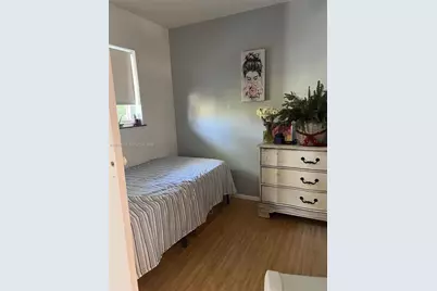 225 SE 16th Ave #8, Fort Lauderdale, FL 33301 - Photo 13