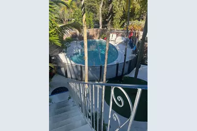 225 SE 16th Ave #8, Fort Lauderdale, FL 33301 - Photo 1