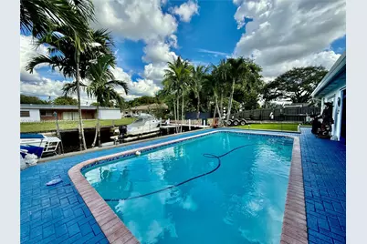 5921 SW 17th St, Plantation, FL 33317 - Photo 37