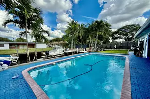 5921 SW 17th St, Plantation, FL 33317 - Photo 37