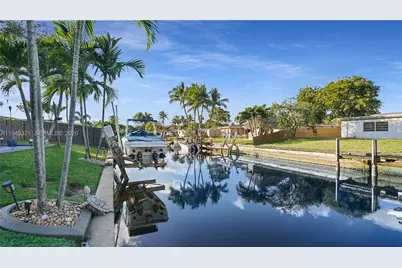 5921 SW 17th St, Plantation, FL 33317 - Photo 45