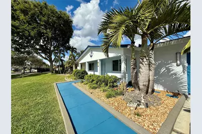 5921 SW 17th St, Plantation, FL 33317 - Photo 1