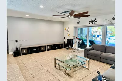 5921 SW 17th St, Plantation, FL 33317 - Photo 7