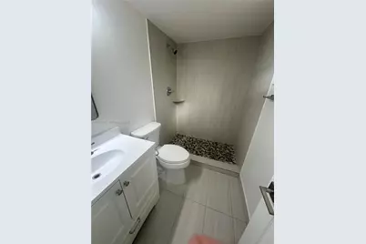 10413 NW 7th St #104, Pembroke Pines, FL 33026 - Photo 11