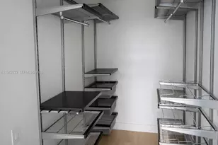 60 SW 13th St, Miami, FL 33130 - Photo 17