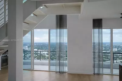 60 SW 13th St #4201, Miami, FL 33130 - Photo 5