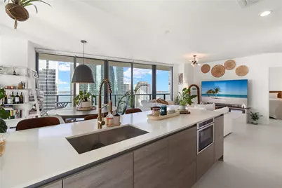 1300 S Miami Ave #2001, Miami, FL 33130 - Photo 3