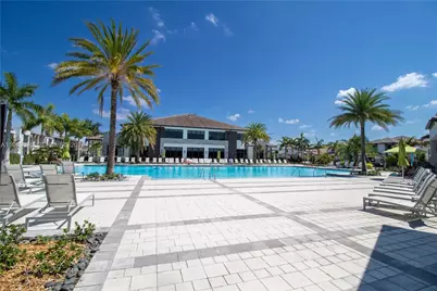 8156 NW 48th Ter, Doral, FL 33166 - Photo 41