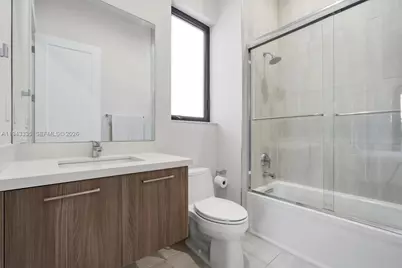 8156 NW 48th Ter, Doral, FL 33166 - Photo 33