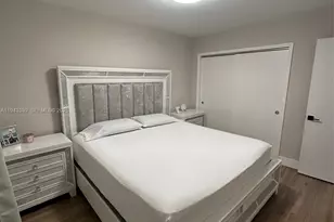 6729 Petunia Dr, Miramar, FL 33023 - Photo 11