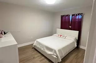 6729 Petunia Dr, Miramar, FL 33023 - Photo 15