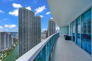 200 Biscayne Blvd Way, Miami, FL 33131 - Photo 1