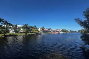 9875 Fairway Cove Ln, Plantation, FL 33324 - Photo 19