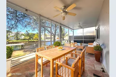 9875 Fairway Cove Ln, Plantation, FL 33324 - Photo 17