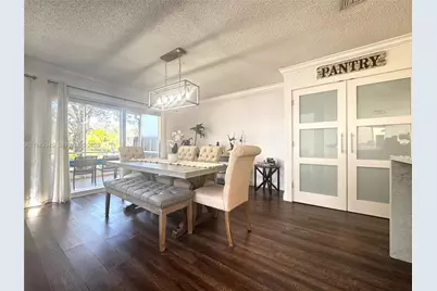 9875 Fairway Cove Ln, Plantation, FL 33324 - Photo 5