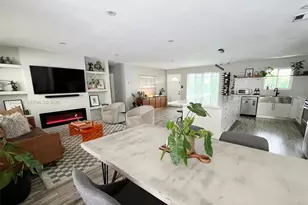 1059 Washington St, Hollywood, FL 33019 - Photo 11