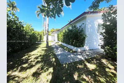 1059 Washington St, Hollywood, FL 33019 - Photo 5
