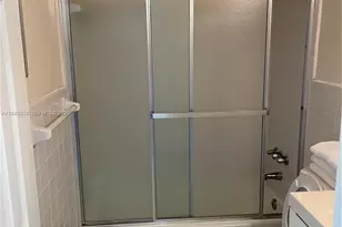 455 Golden Isles Dr, Hallandale Beach, FL 33009 - Photo 11