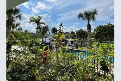 455 Golden Isles Dr #107, Hallandale Beach, FL 33009 - Photo 27