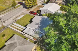 1748 NW 57th St, Miami, FL 33142 - Photo 23