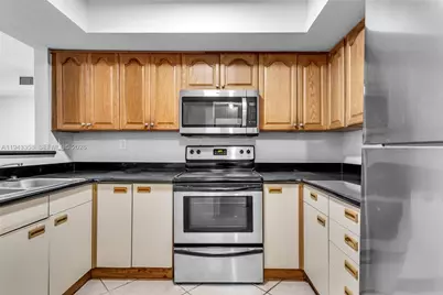 9135 SW 125th Ave #310P, Miami, FL 33186 - Photo 9
