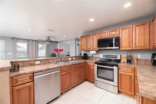 1417 SW 48th Ave, Fort Lauderdale, FL 33317 - Photo 9