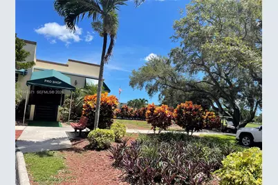 1831 Sabal Palm Dr #403, Davie, FL 33324 - Photo 29