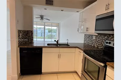 1831 Sabal Palm Dr #403, Davie, FL 33324 - Photo 3