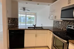 1831 Sabal Palm Dr, Davie, FL 33324 - Photo 3