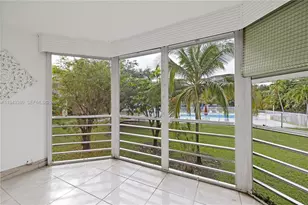 1501 NE 191st St, Miami, FL 33179 - Photo 23