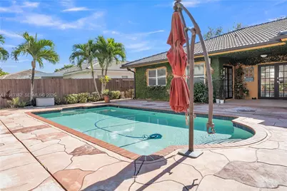9125 NW 172nd Ter, Hialeah, FL 33018 - Photo 37