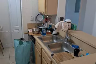 6001 SW 70th St, South Miami, FL 33143 - Photo 7