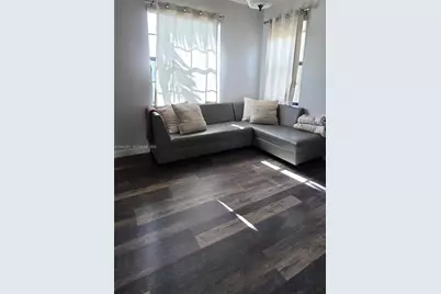 3203 SE 7th St, Homestead, FL 33033 - Photo 7