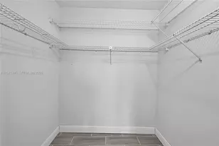 2850 Somerset Dr, Lauderdale Lakes, FL 33311 - Photo 17