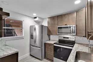 2850 Somerset Dr, Lauderdale Lakes, FL 33311 - Photo 3