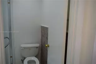 2901 NW 47th Terrace, Lauderdale Lakes, FL 33313 - Photo 15