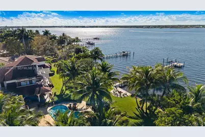 1890 NW River Trl, Stuart, FL 34994 - Photo 9