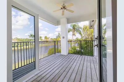 2763 Oakbrook Dr, Weston, FL 33332 - Photo 33