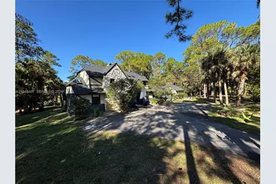 1339 Gallop Dr, Loxahatchee, FL 33470 - Photo 9