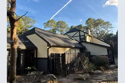 1339 Gallop Dr, Loxahatchee, FL 33470 - Photo 9