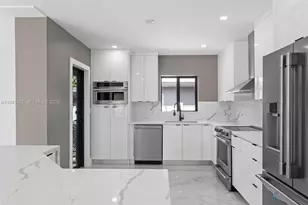 260 NW 86th St, El Portal, FL 33150 - Photo 19