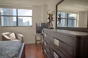 210 174th St, Sunny Isles Beach, FL 33160 - Photo 31