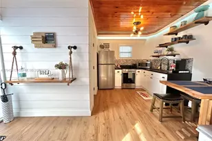 7999 SW 58th St, Miami, FL 33143 - Photo 13