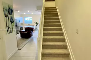 2627 SE 28th Dr, Homestead, FL 33035 - Photo 9