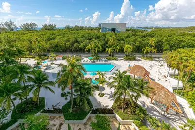 100 Bayview Dr #907, Sunny Isles Beach, FL 33160 - Photo 29